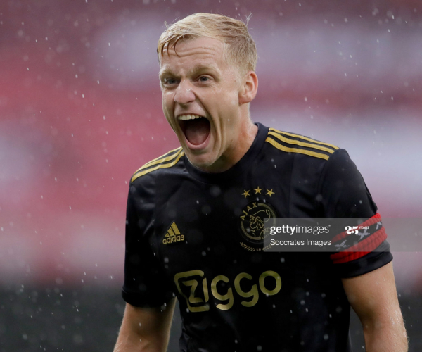 Who is Donny van de Beek and how will he fit in at United?
