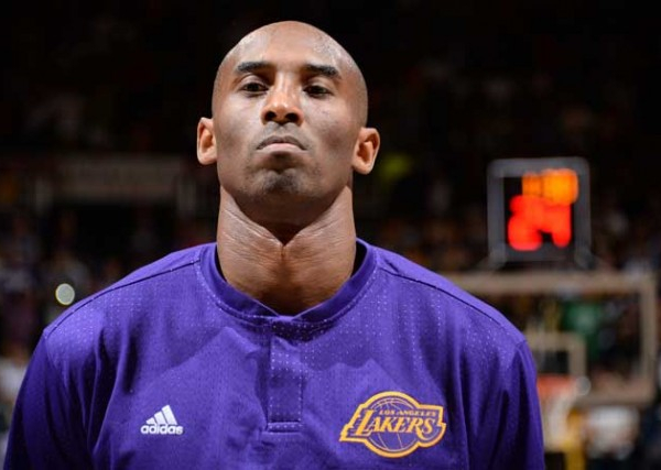 Los Angeles Lakers Defeat Detroit Pistons Behind 17 Points From Kobe Bryant