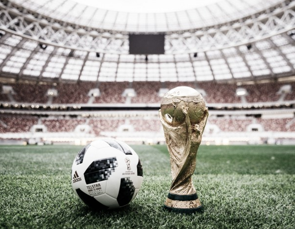 Telstar 18: Adidas revela bola para disputa da Copa do Mundo 2018