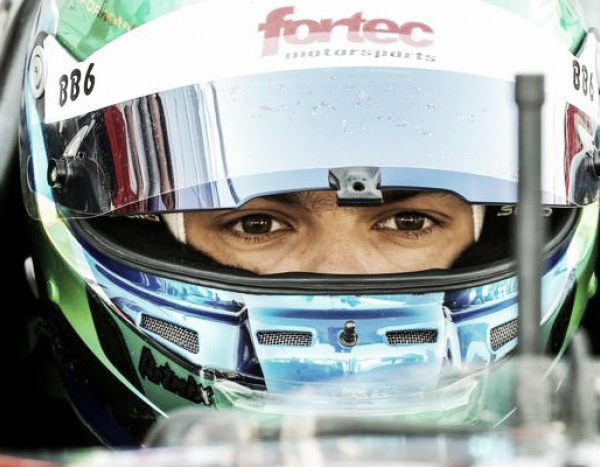 Bruno Baptista confiante para última etapa da Fórmula Renault em Hockenheim