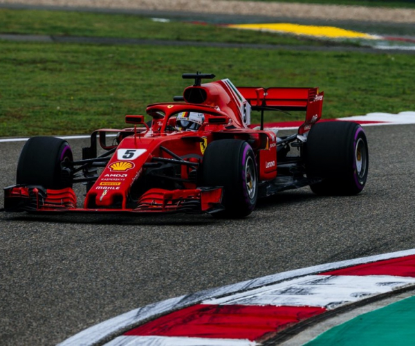 F1, Gp di Cina - Vettel la prende con filosofia: "Queste sono le gare, i contatti ci possono stare"