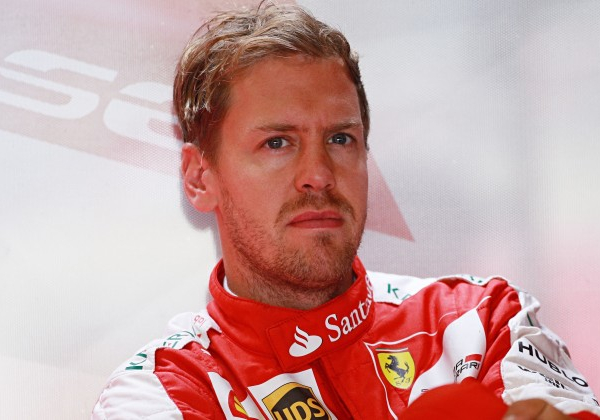 Sebastian Vettel smentisce lo voci di un passaggio in Mercedes
