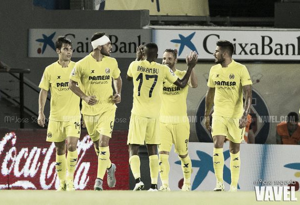 Atacante Bakambu sai do banco, marca duas vezes e Villarreal vira contra Espanyol
