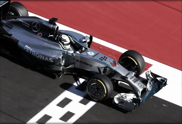 Vittoria facile per Hamilton in Russia, Mercedes campione