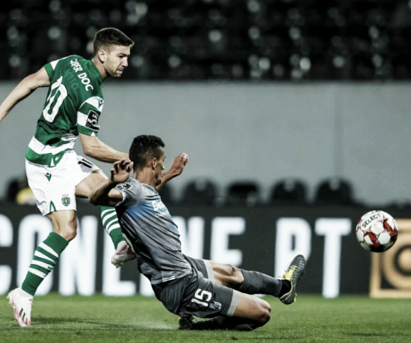 Erros de goleiros marcam empate entre Vitória de Guimarães e Sporting