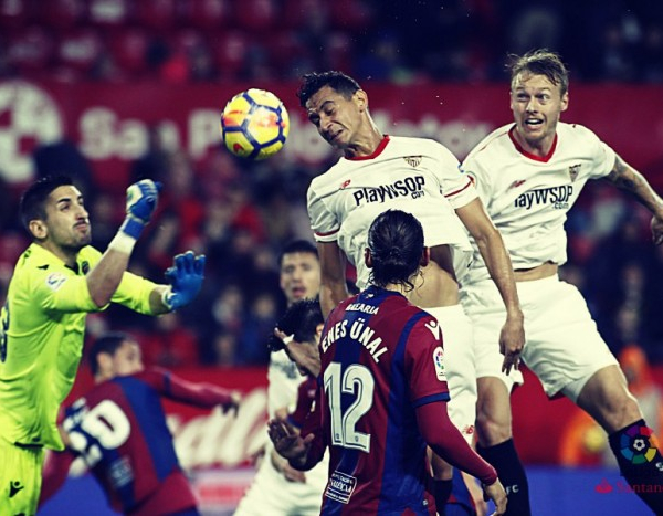 Resultado Real Sociedad vs Sevilla FC (3-1) de La Liga Santander 2017
