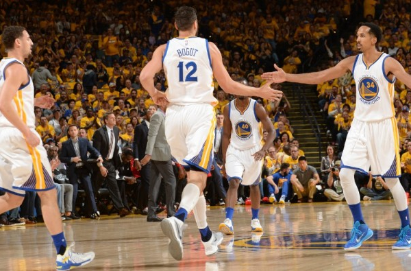 NBA - Golden State la spunta anche senza Curry: 2-0 ai Rockets