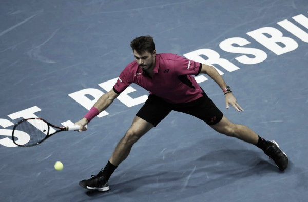 ATP St. Petersburg: Stan Wawrinka fights into semifinals