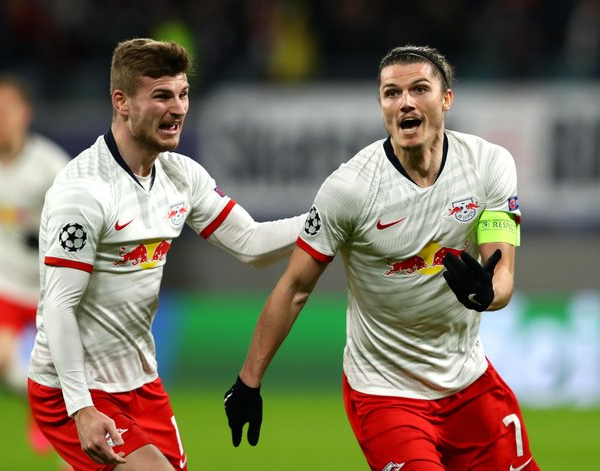 Il Lipsia demolisce il Tottenham nel segno di Sabitzer, tedeschi ai quarti di finale (3-0)