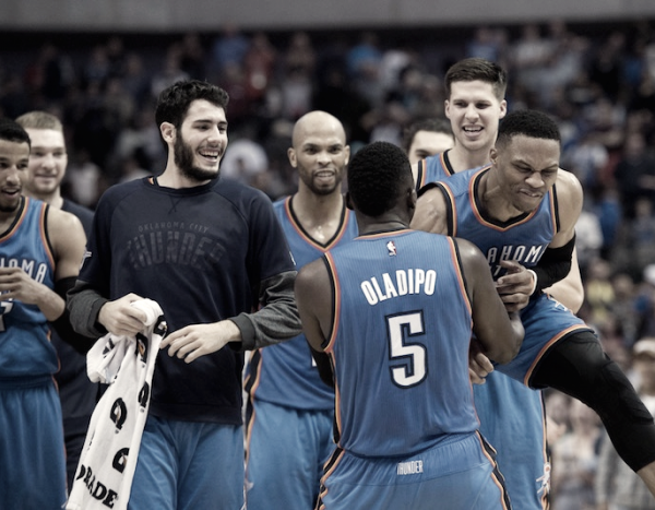 NBA - OKC passa a Dallas grazie al tiro allo scadere di Westbrook; i Kings di misura sui Grizzlies