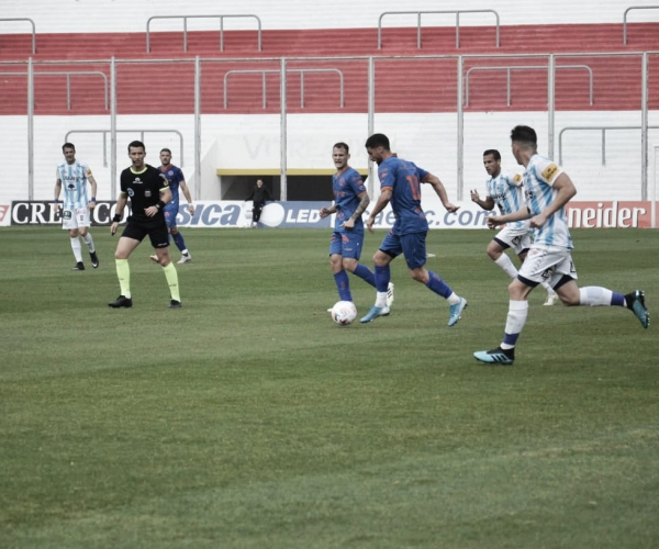Deportivo
Morón ganó 2 a 0 ante Gimnasia (J) en el Nuevo Francisco Urbano