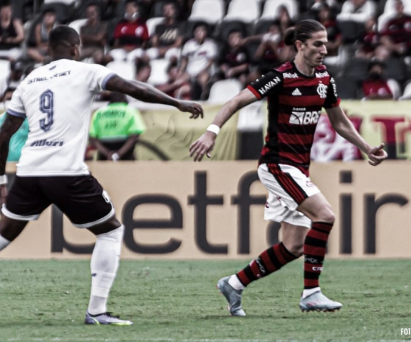 Flamengo perde muitas chances, mas arranca empate com o Resende pelo Cariocão