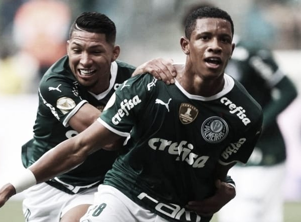 Palmeiras vence Emelec e segue 100% na Libertadores