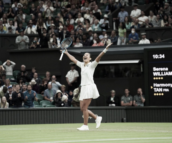 Harmony Tan surpreende, desbanca Serena Williams e avança em Wimbledon