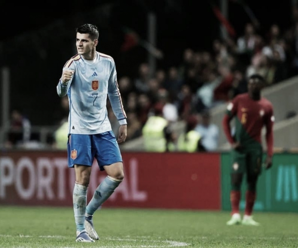 Com gol no apagar das luzes, Espanha bate Portugal e avança à semi da Nations League