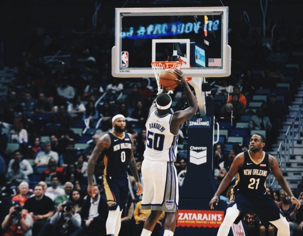 NBA - Zach Randolph esplode con 35 punti e guida i Kings alla vittoria; successo casalingo dei Bucks sui Mavericks