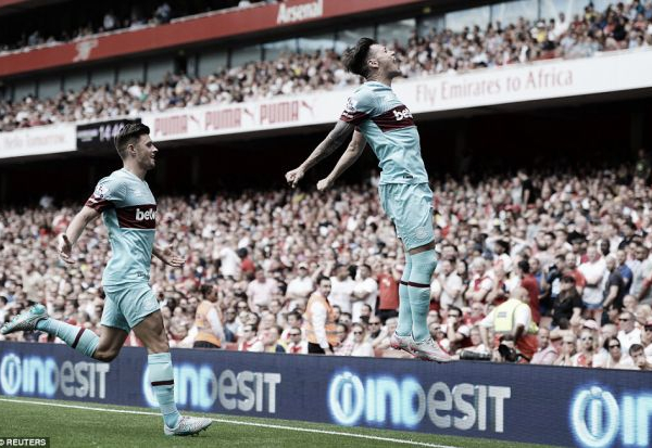 Arsenal 0-2 West Ham: Home side lose in opening game to impressive Hammers