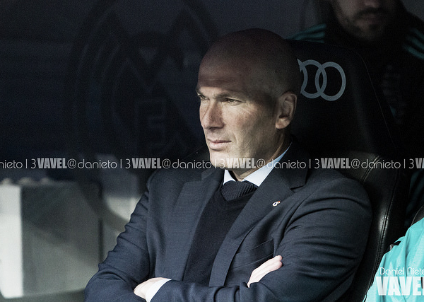 Zidane: "Nos quedan once partidos y voy a contar con todos"