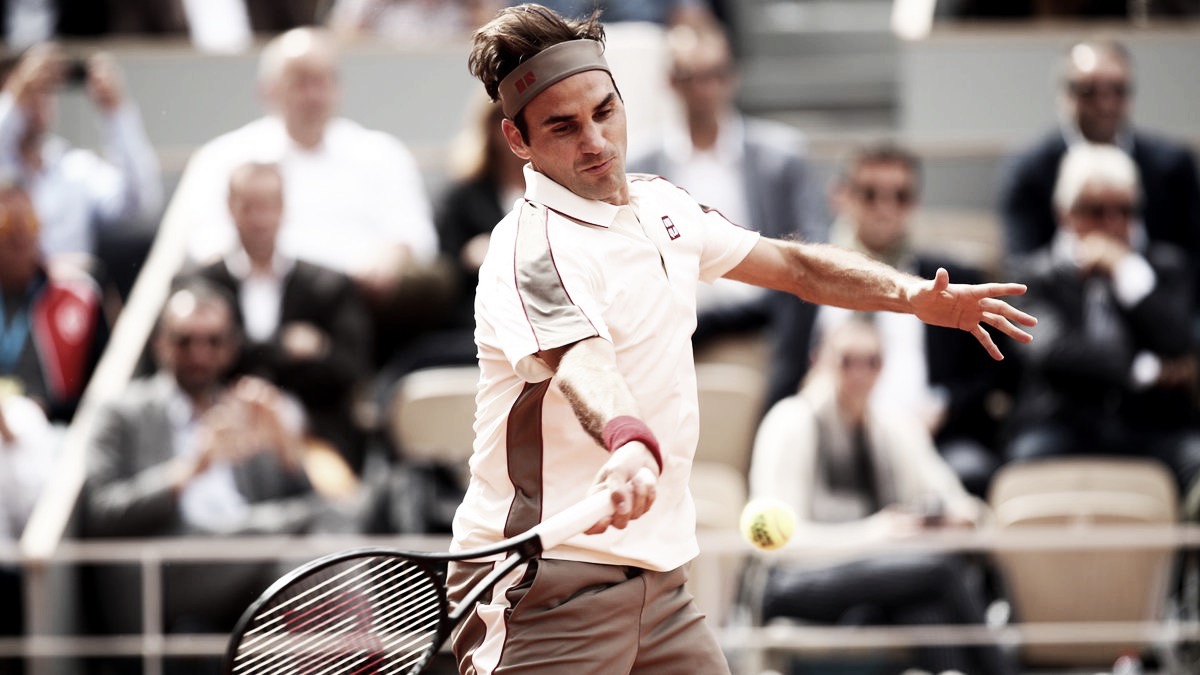 Federer passa tranquilo por Otte e segue sem perder sets em Roland Garros