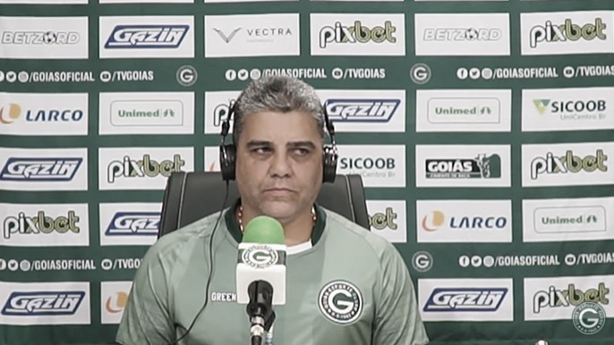 Marcelo Cabo lamenta empate do Goiás contra Remo: "Gosto amargo"