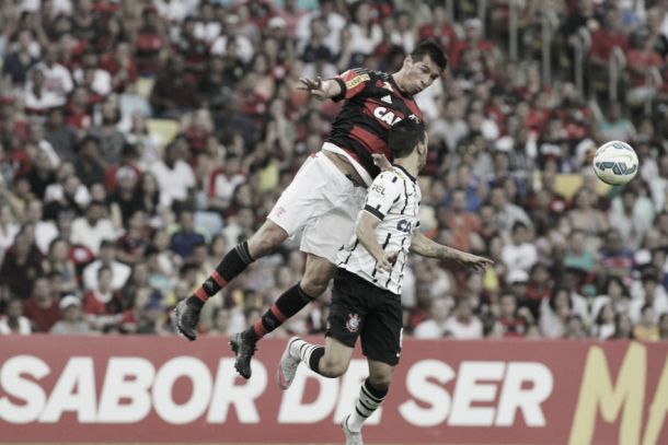 Victor Cáceres desabafa após nova derrota do Flamengo: "Jogadores se sentiram impotentes"