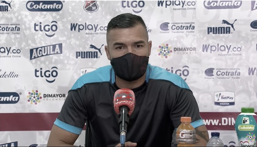 Andrés
Cadavid: “Vengo sin escudo, vengo a hablar por el fútbol colombiano”