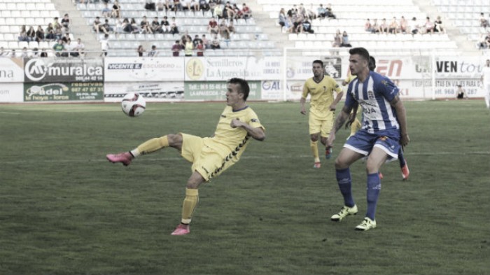 Cádiz CF - La Hoya Lorca: tres puntos y mucho en juego