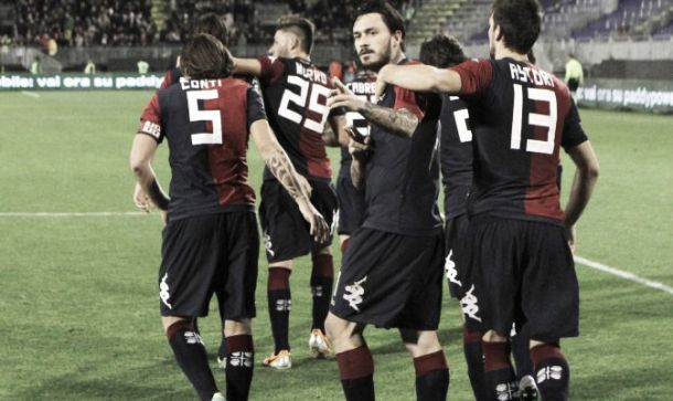 Na estréia de Adryan, Cagliari vence Fiorentina e se afasta da zona de descenso Na estréia de Adryan, Cagliari vence Fiorentina e se afasta da zona de descenso