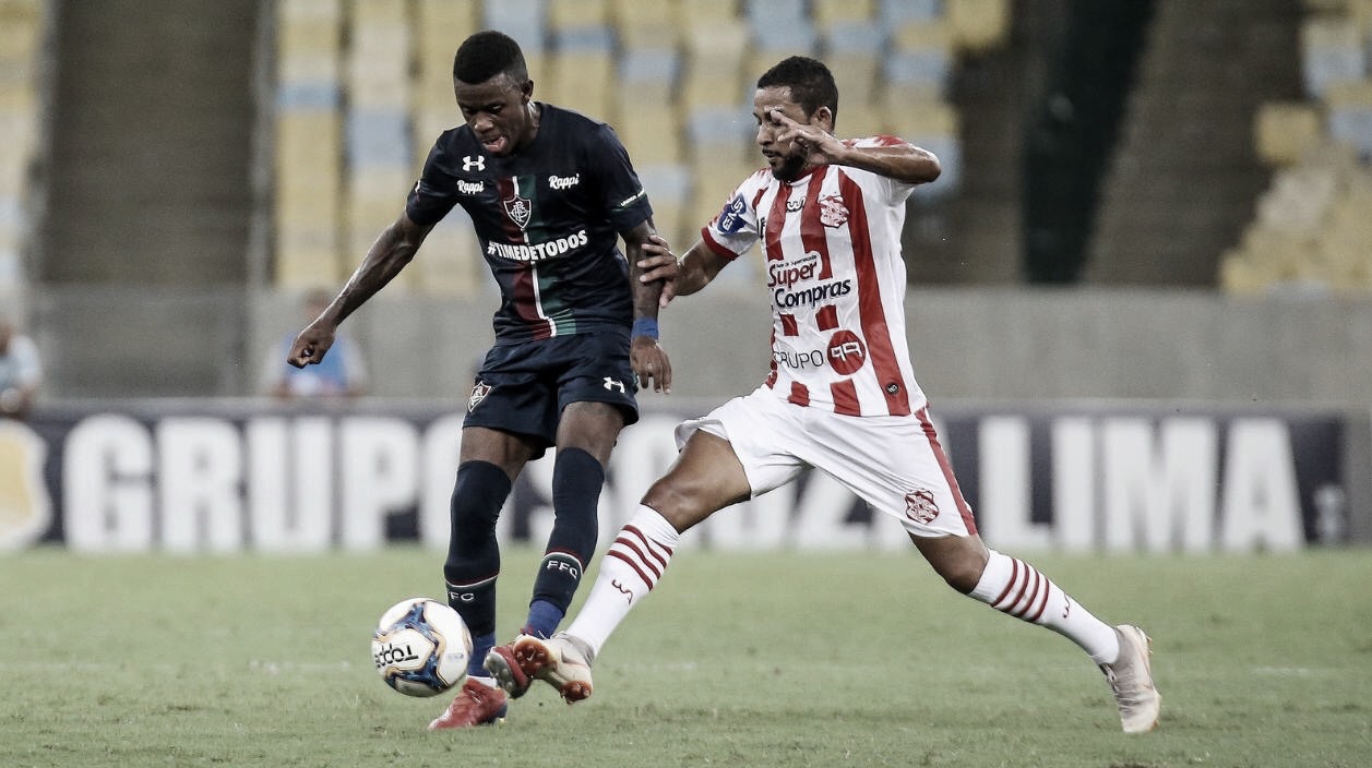 Fim de contrato próximo pode fazer Fluminense negociar Calazans com São Paulo Fim de contrato próximo pode fazer Fluminense negociar Calazans com São Paulo