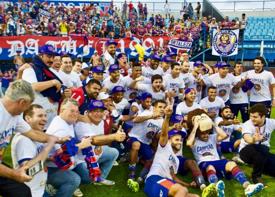 Retrospectiva VAVEL: Fortaleza eterniza seu centenário com título da Série B Retrospectiva VAVEL: Fortaleza eterniza seu centenário com título da Série B