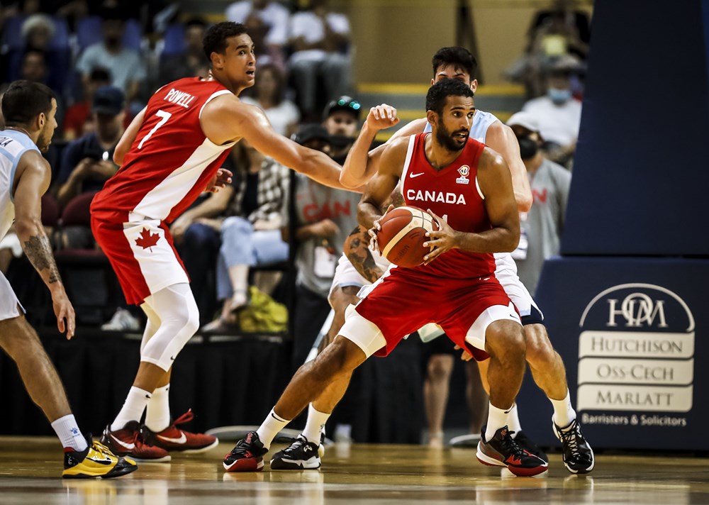 Canastas y resumen del Canadá 84-78 Uruguay en FIBA Americup 2022