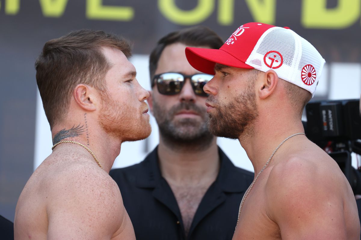 Highlights and best momentos of Canelo Alvarez's victory over Billy Joe Saunders in Box 2021