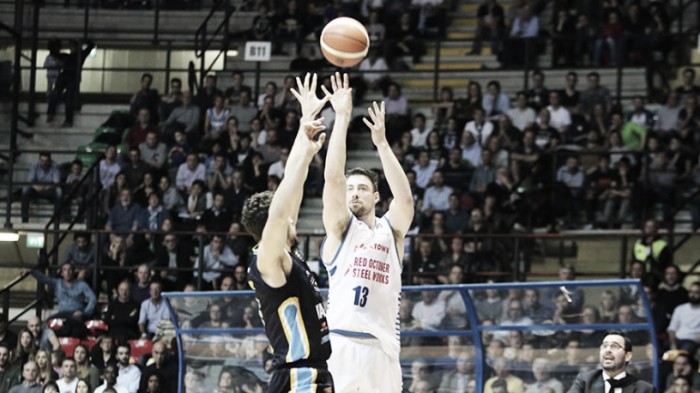 Legabasket - Cantù all'ultimo secondo la spunta su Cremona (72-71)