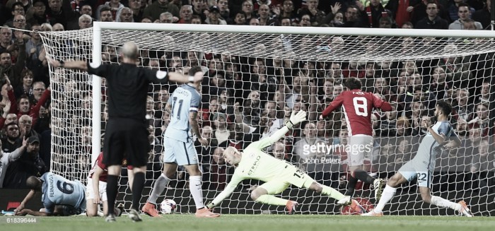 Mourinho volta a sorrir: United vence City no duelo de Manchester