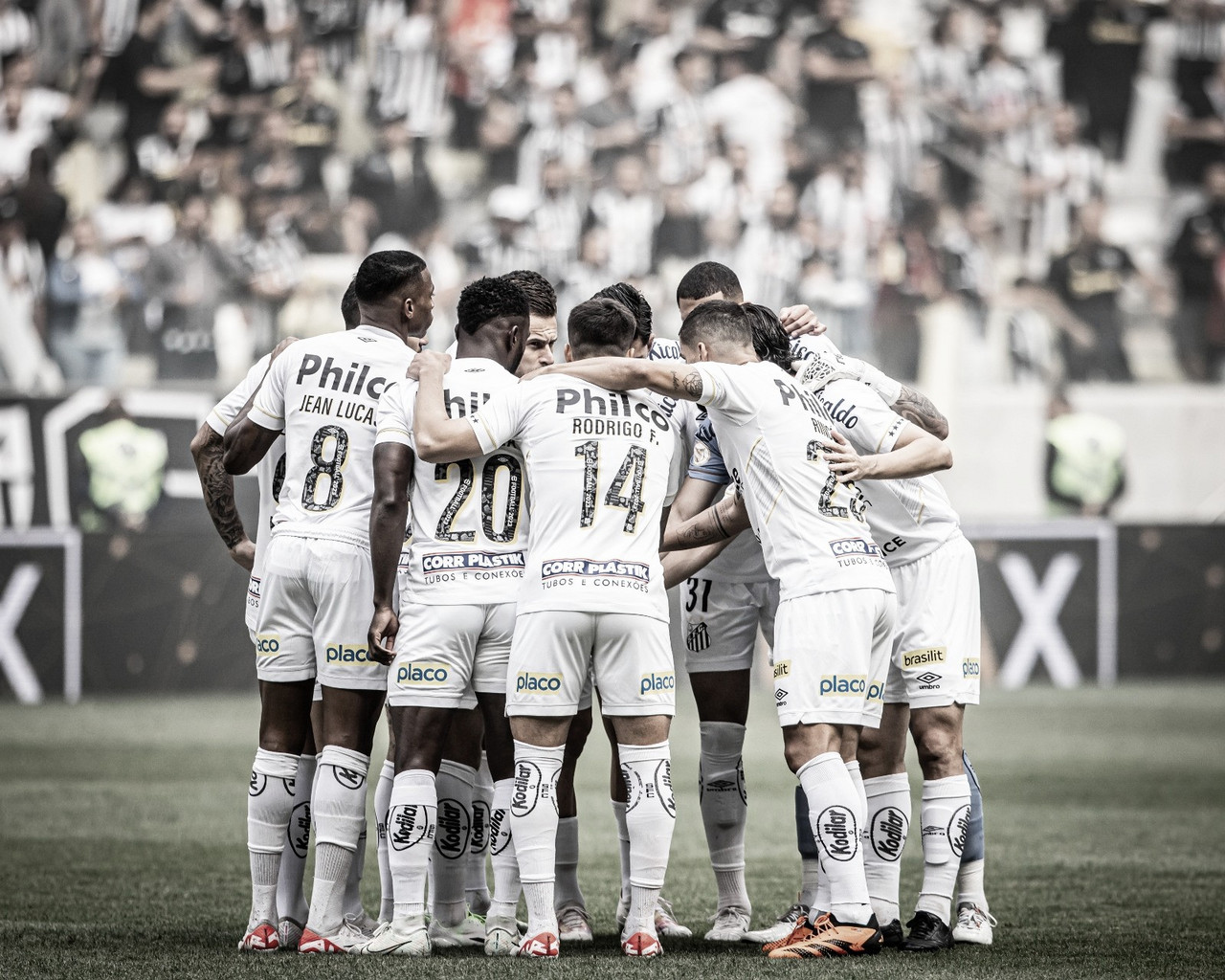 Diego Aguirre avalia tropeço diante do Atlético-MG: "Enfrentamos um time de muita qualidade" Diego Aguirre avalia tropeço diante do Atlético-MG: "Enfrentamos um time de muita qualidade"