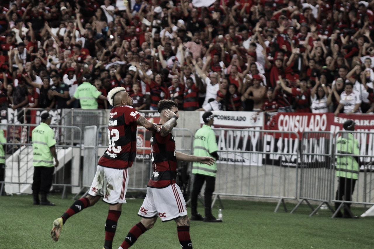 Com gol herico nos acréscimos, Flamengo vence Corinthians no Brasileirão