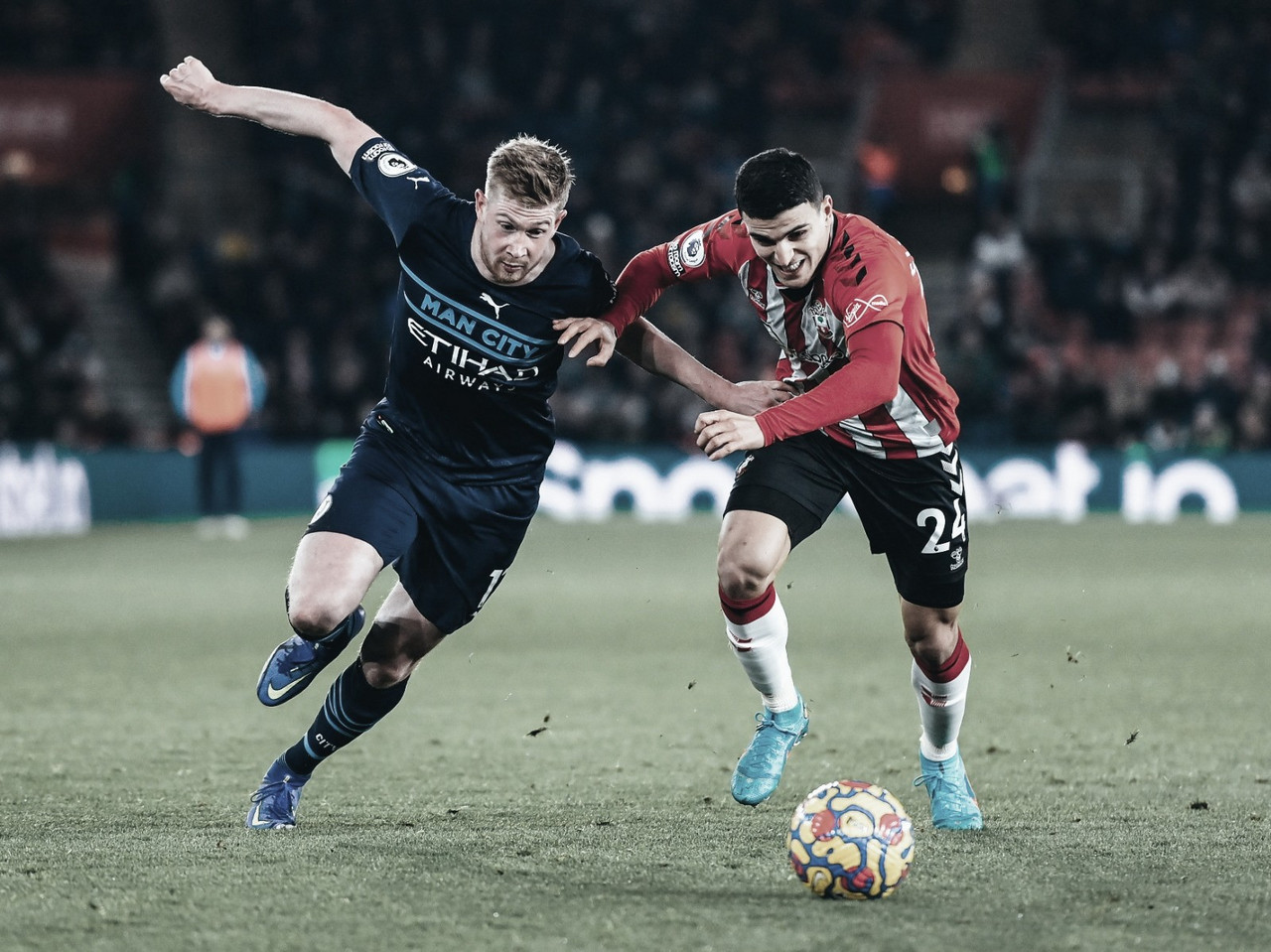 Southampton empata com Manchester City e encerra sequência de vitórias
do líder