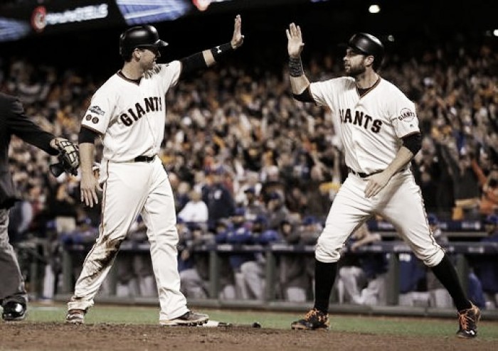 Panik mantiene con vida a Giants en el tercero de la serie. Panik mantiene con vida a Giants en el tercero de la serie.