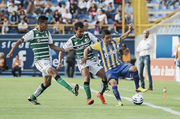 Duelo entre “Santos” en la Comarca Duelo entre “Santos” en la Comarca