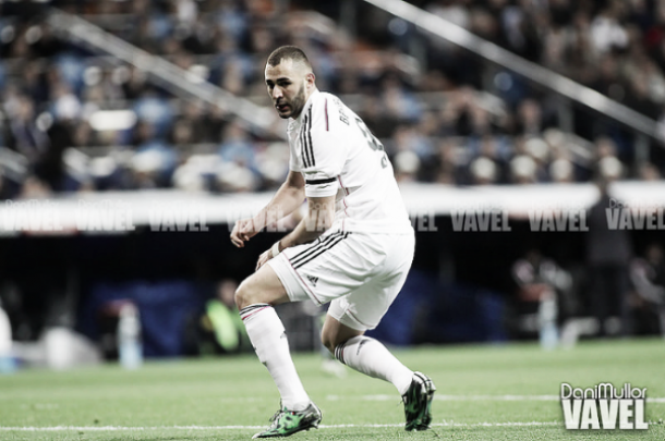 Benzema vuelve a una convocatoria del Real Madrid
