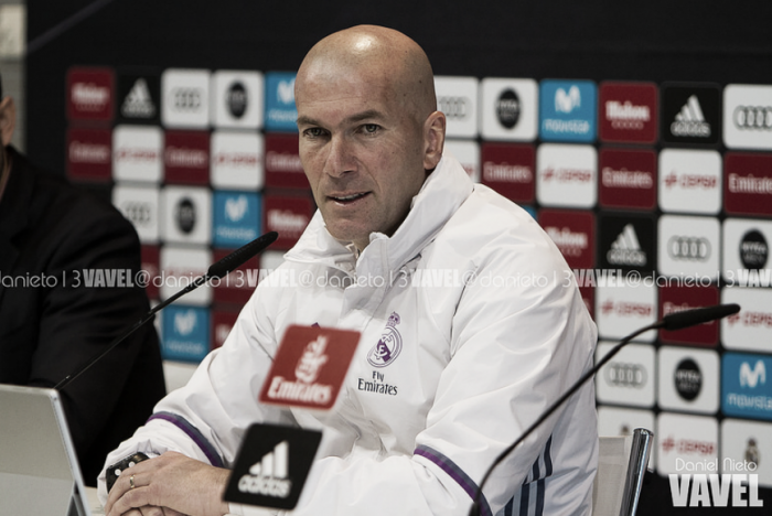 Zidane: "Hay que pensar en el partido contra el Villarreal, la derrota es pasado"