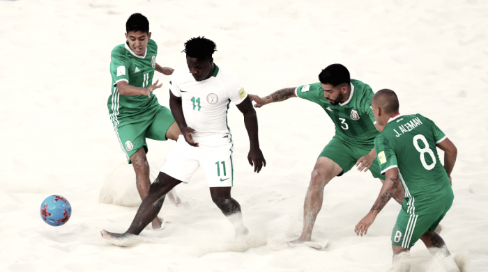 Nigeria cava la tumba de México en el futbol playero