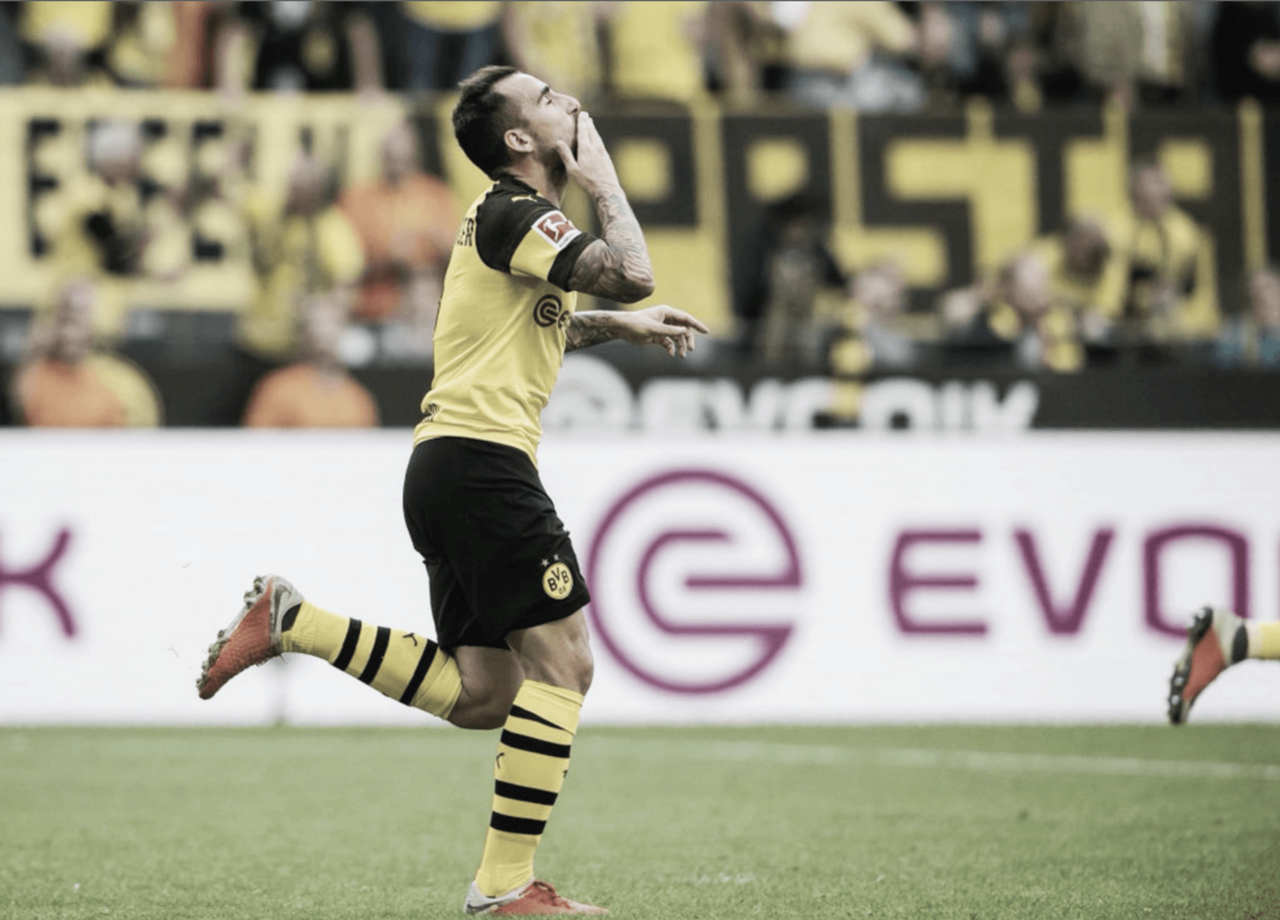 Paco Alcácer sale al rescate y el  Borussia Dortmund consigue la victoria