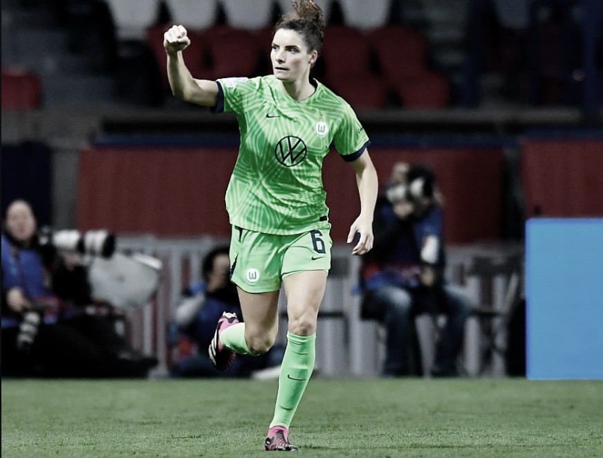 Com gol de Bloodworth, Wolfsburg vence PSG fora de casa pela Champions League Feminina