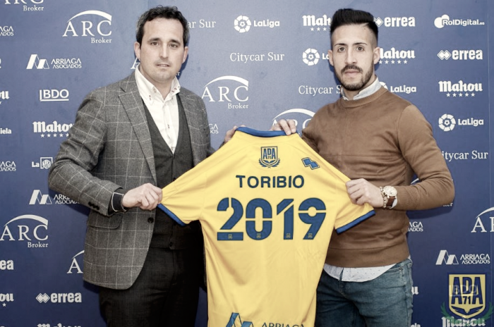 Dani Toribio renueva con la AD Alcorcón hasta 2019