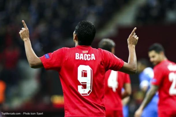 Carlos Bacca signe au Milan AC