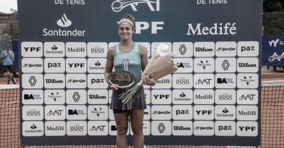 Carol Meligeni vence em Buenos Aires o maior título de sua carreira