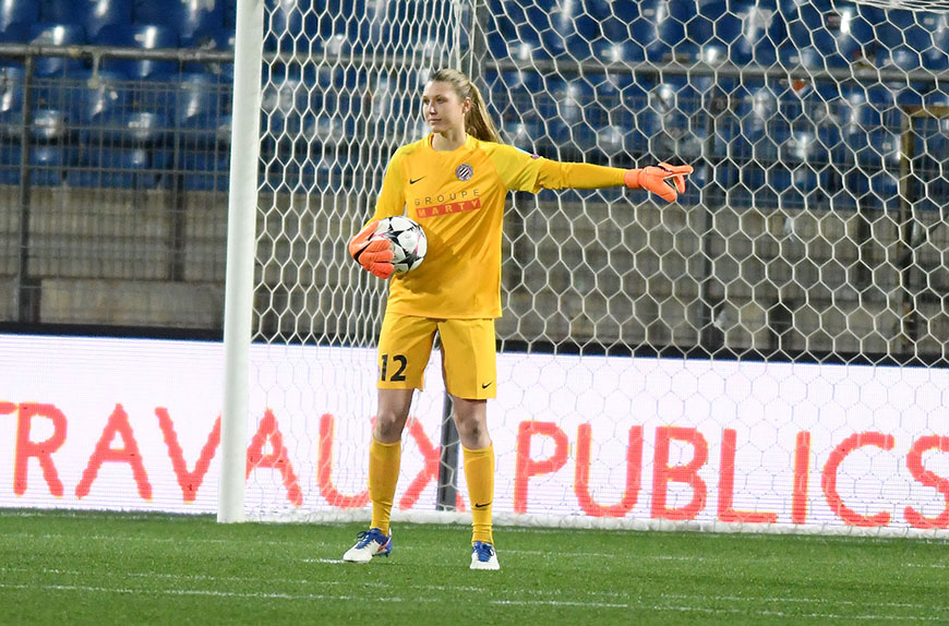 Reign FC add goalkeeper Casey Murphy