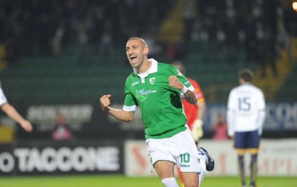 Serie B: l'Avellino si prende la scena