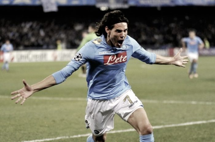 Edinson Cavani torna a Napoli: ritirerà il premio 'Football Leader 2017'